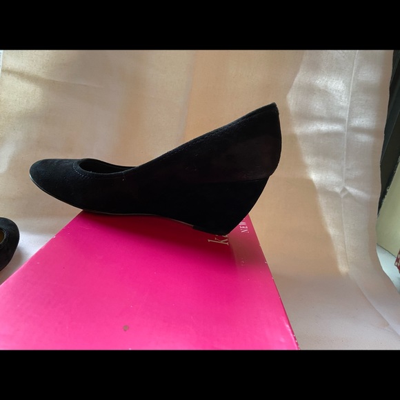 Kate Spade Halle Too Black Suede Wedge Sz 6.5 - Picture 8 of 8